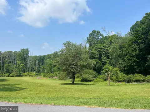 21 Wild Forest Dr, Wernersville, PA 19565