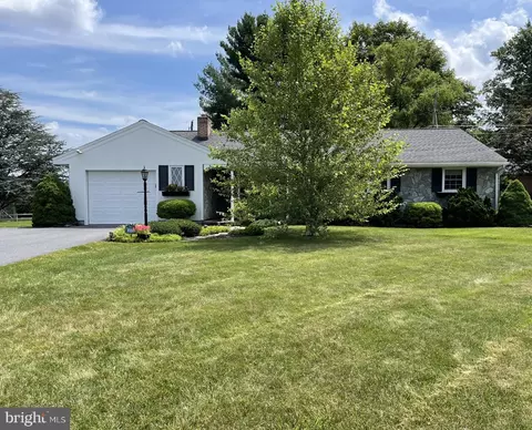 3116 Marcor Dr, Reading, PA 19608