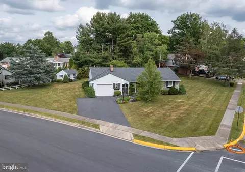 3116 Marcor Dr, Reading, PA 19608 photo 12