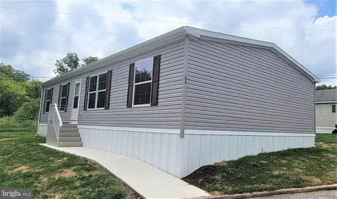 64 Mildred Ave, Birdsboro, PA 19508