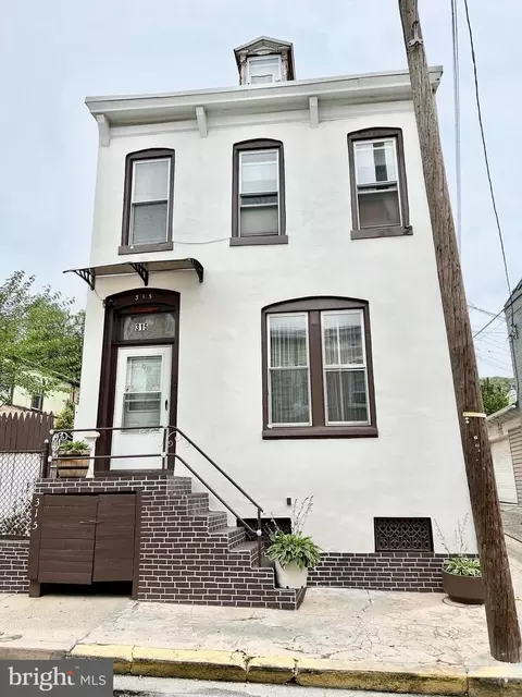 315 Mulberry St, Reading, PA 19604