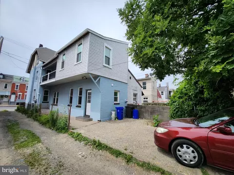 1011 Oley St, Reading, PA 19604 photo 4