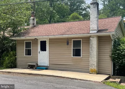 399 Landis Store Rd, Boyertown, PA 19512