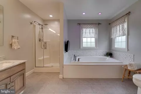 2713 Beacon Dr, Reading, PA 19608 photo 40