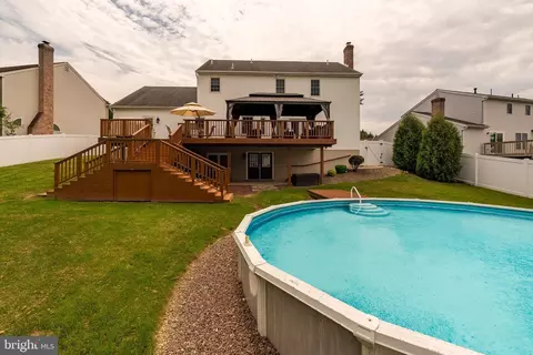 2713 Beacon Dr, Reading, PA 19608 photo 8