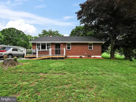 4437 Route 419, Womelsdorf, PA 19567