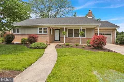 3129 Octagon Ave, Reading, PA 19608