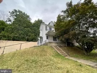 38 W Neversink Rd, Reading, PA 19606