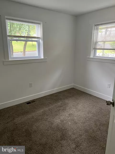 1024 Crestview Ave, Reading, PA 19607 photo 7
