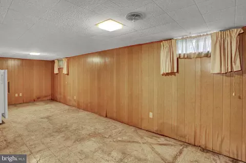 1041 Commonwealth Blvd, Reading, PA 19607 photo 18