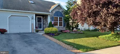 122 Michigan Dr, Reading, PA 19608
