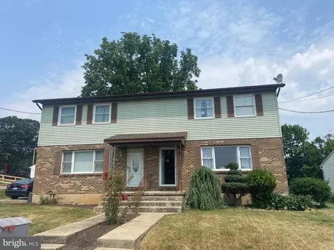 657 Greenway Tc, Reading, PA 19607