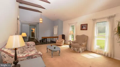 50 Eagle Ln, Reading, PA 19607 photo 6