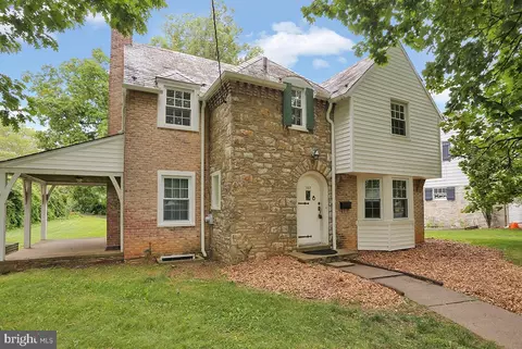 707 Warren St, Reading, PA 19601