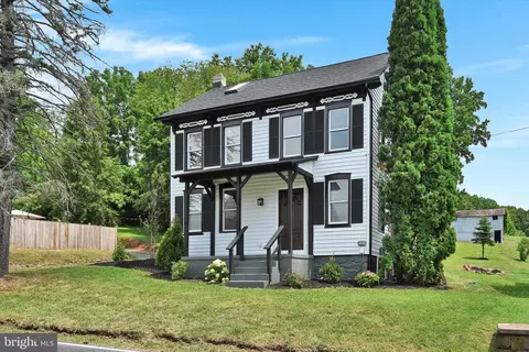1197 Alleghenyville Rd, Mohnton, PA 19540