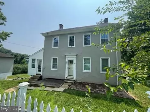 1109 Ironstone Dr, Boyertown, PA 19512