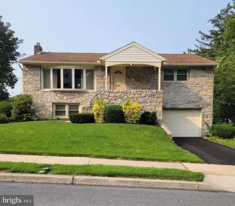 311 E Broad St, Reading, PA 19607