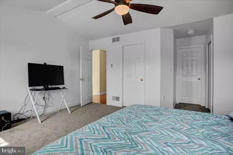 1024 Ithica St, Reading, PA 19605 photo 24