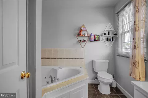 1024 Ithica St, Reading, PA 19605 photo 22