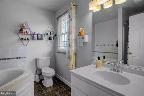 1024 Ithica St, Reading, PA 19605 photo 17