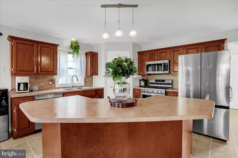 1024 Ithica St, Reading, PA 19605 photo 8