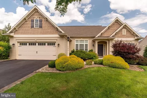 165 Sweet Birch Ln, Womelsdorf, PA 19567