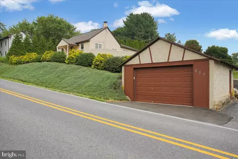 557 Oley Rd, Oley, PA 19547 photo 2