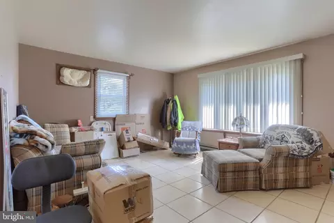 721 Tamarack Trl, Reading, PA 19607 photo 17