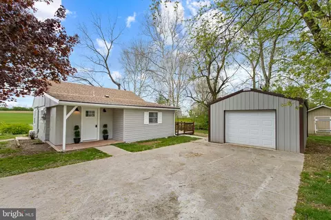 4 Shady Cabin Cr, Womelsdorf, PA 19567