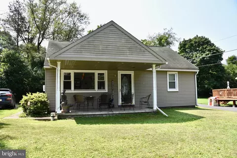 1842 Cedar Top Rd, Reading, PA 19607