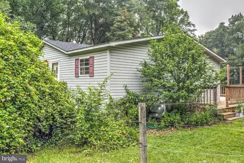 1260 Maple Grove Rd, Mohnton, PA 19540