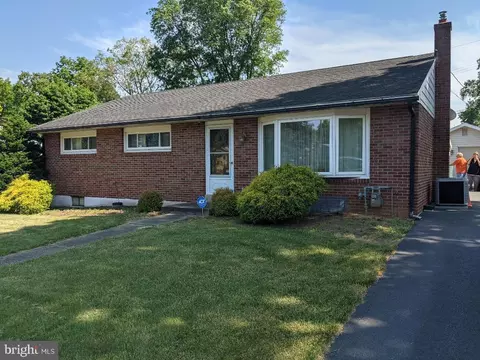 710 Hain Ave, Reading, PA 19605