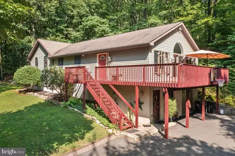 495 Fancy Hill Rd, Boyertown, PA 19512