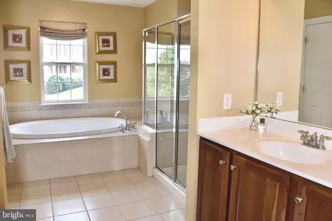 30 Winding Brook Dr, Sinking Spring, PA 19608 photo 35