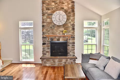 30 Winding Brook Dr, Sinking Spring, PA 19608 photo 24