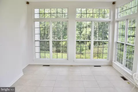 30 Winding Brook Dr, Sinking Spring, PA 19608 photo 11