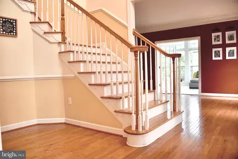 30 Winding Brook Dr, Sinking Spring, PA 19608 photo 4