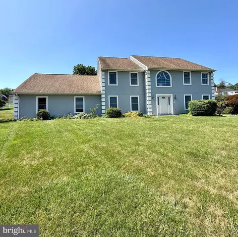 542 Hain Rd, Reading, PA 19608
