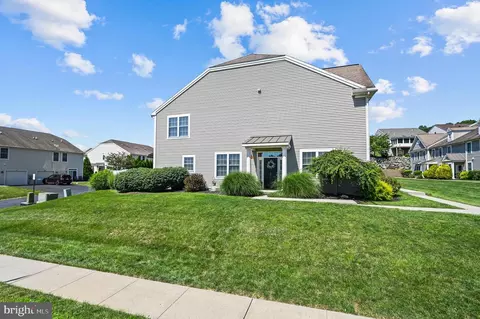 210 Springmont Dr, Reading, PA 19610