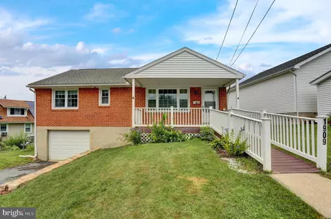 1909 King St, Reading, PA 19605
