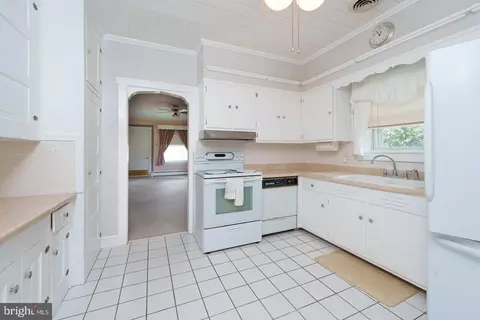 220 Funston Ave, Reading, PA 19607 photo 11