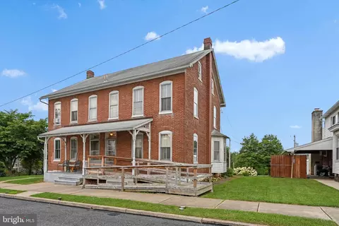 412 Franklin St, Shoemakersville, PA 19555