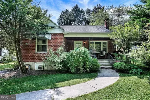 120 Laird St, Reading, PA 19609