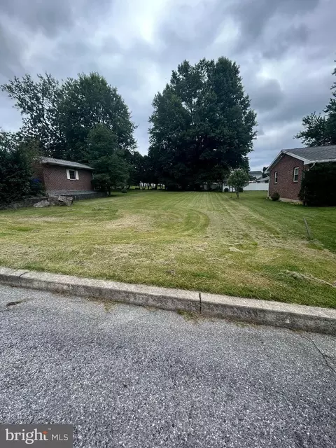417 Mcarthur Ave, Reading, PA 19607