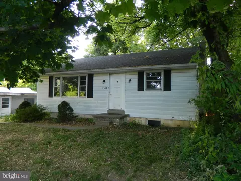 1144 Valley Rd, Mertztown, PA 19539