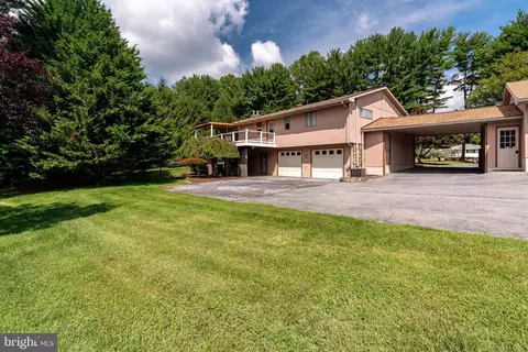 1488 Cedar Top Rd, Reading, PA 19607 photo 8