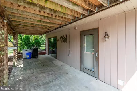 1488 Cedar Top Rd, Reading, PA 19607 photo 10