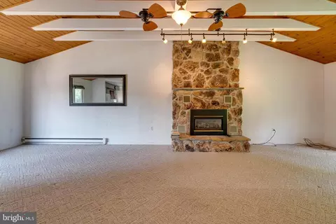 1488 Cedar Top Rd, Reading, PA 19607 photo 14