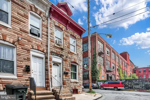 237 Hudson St, Reading, PA 19601 photo 4