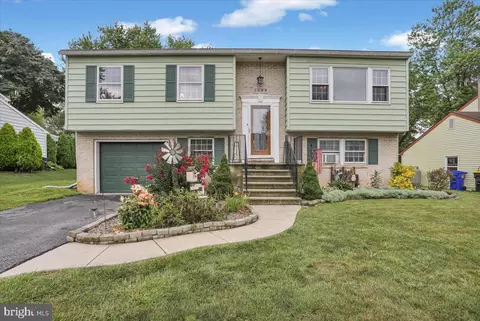 148 W Norman St, Wernersville, PA 19565